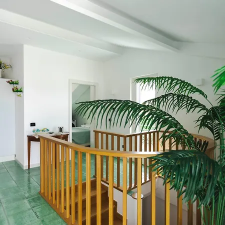 House Of Poseidon - Luxury * Diamante