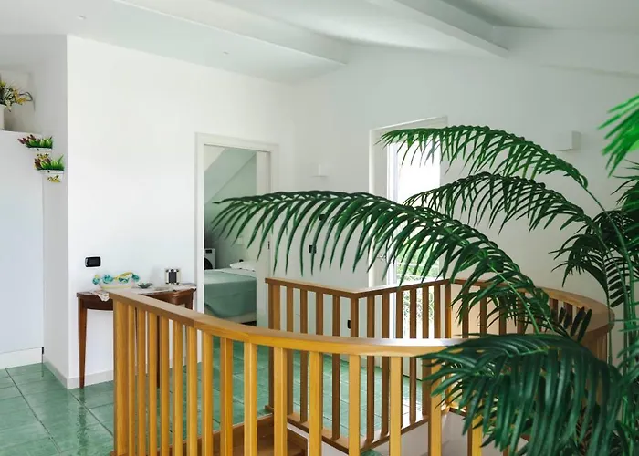 House Of Poseidon - Luxury * Diamante