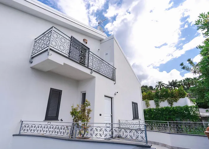 House Of Poseidon - Luxury Apartamento Diamante