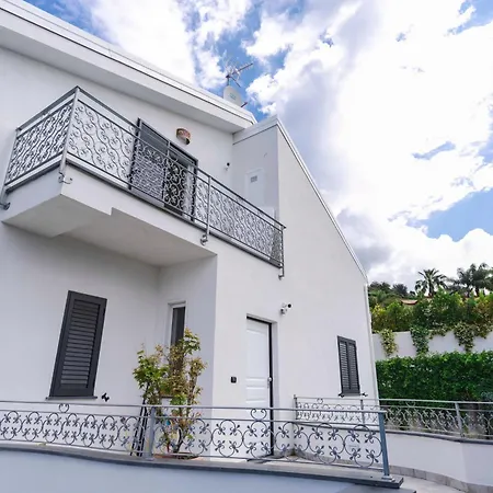 House Of Poseidon - Luxury Appartamento Diamante